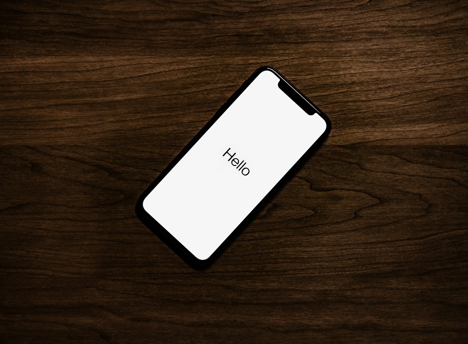 Mollie active Tap to Pay sur iPhone pour les entreprises de toutes tailles en Belgique et au Luxembourg